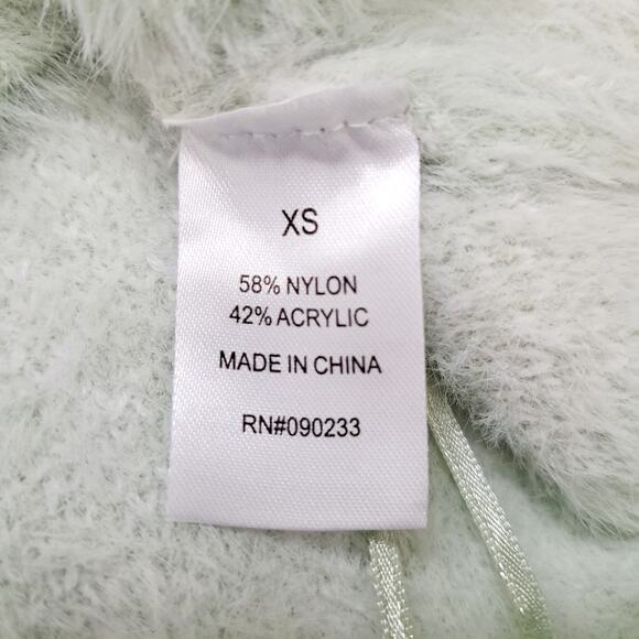 Kendall & Kylie Cropped Fuzzy Sweater Top - Picture 7 of 11